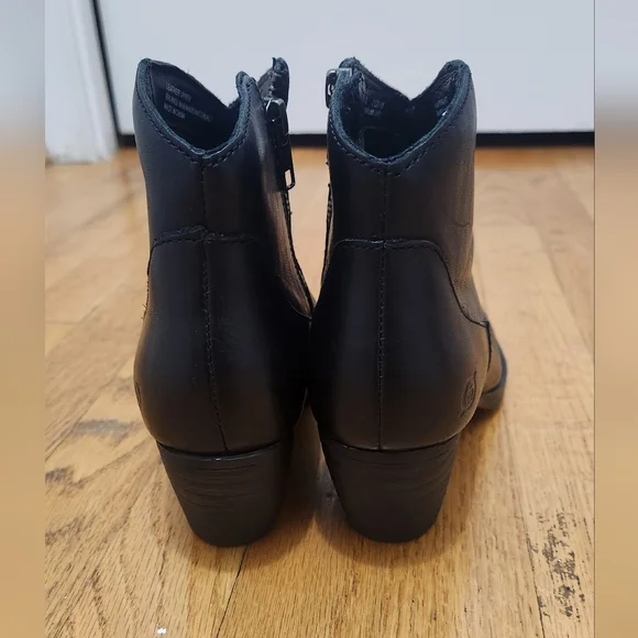 Børn Women’s Black Leather Ankle Boots Size 7.5 – Side Zip, Block Heel, Comfort - Picture 5 of 6